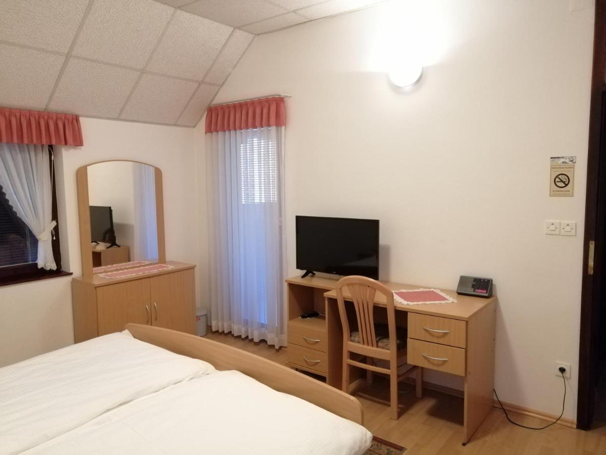 Apartamento Prenocisca Mraz Velenje Exterior foto